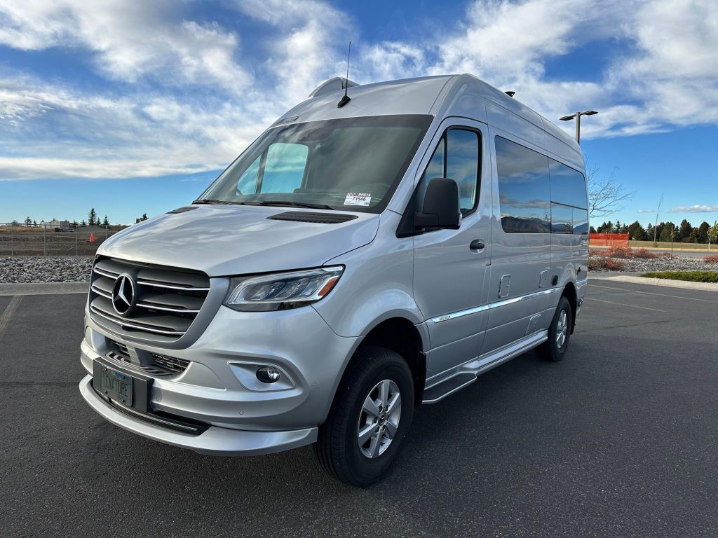 2021 Mercedes-Benz Sprinter 4×4 Conversion AIRSTREAM INTERSTATE